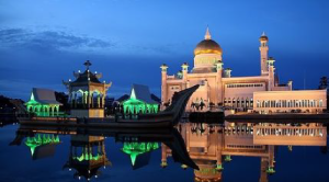 Mosque in Brunei from Wikimedia Commons 300px